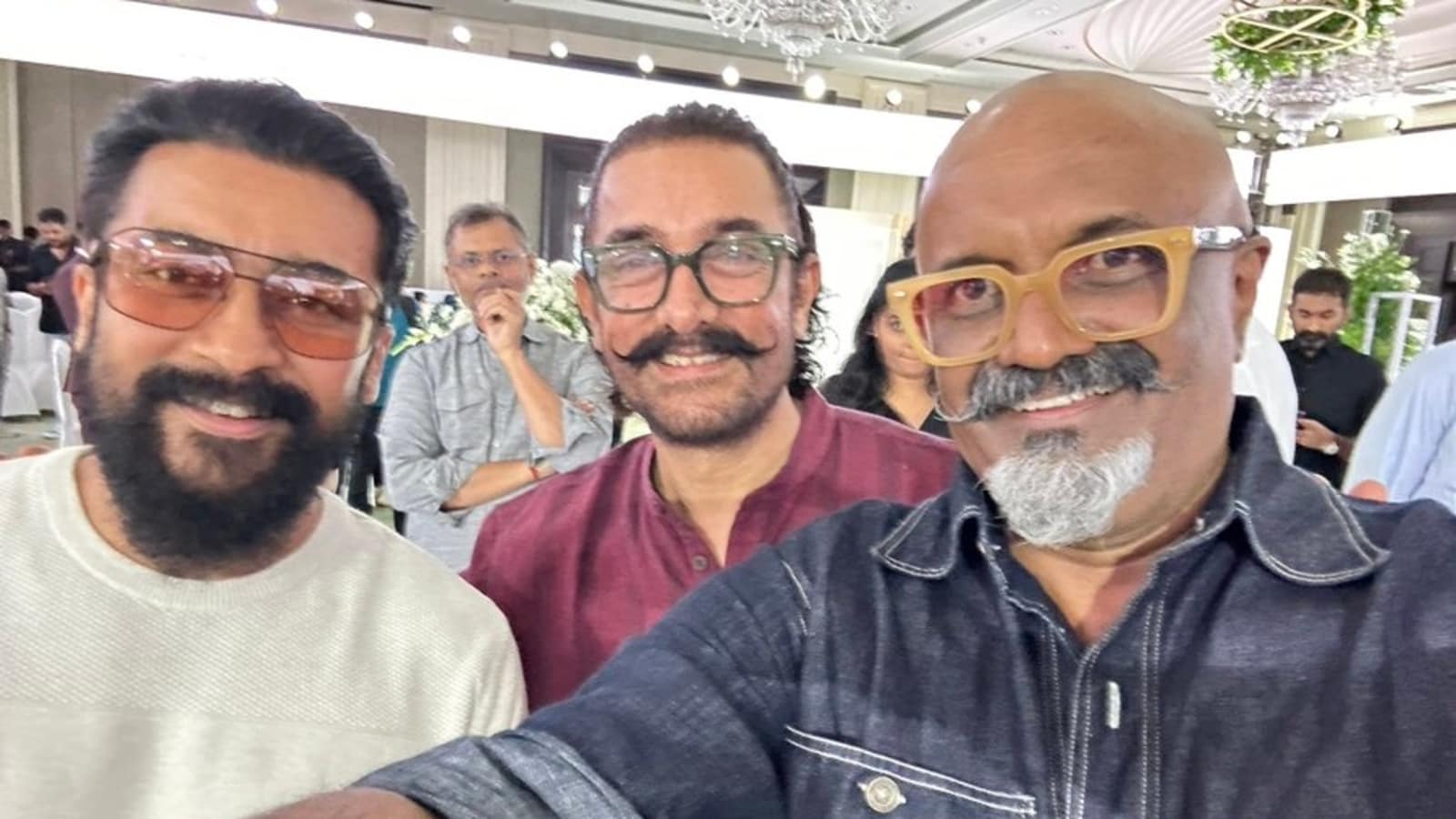 Aamir Khan attends Kamal Haasan’s birthday bash in Chennai, poses with Suriya | Bollywood