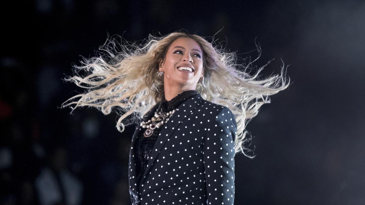 Beyoncé drops new songs ‘Texas Hold ‘Em’ and ‘16 Carriages’; New music ‘Act II’ to arrive in March