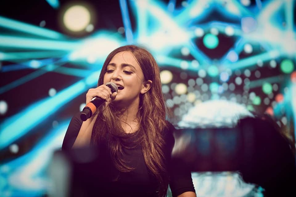 Monali Thakur