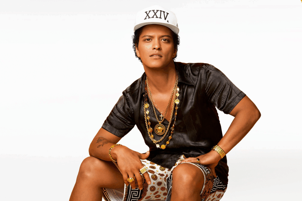 FAVORITE MALE POP ARTIST