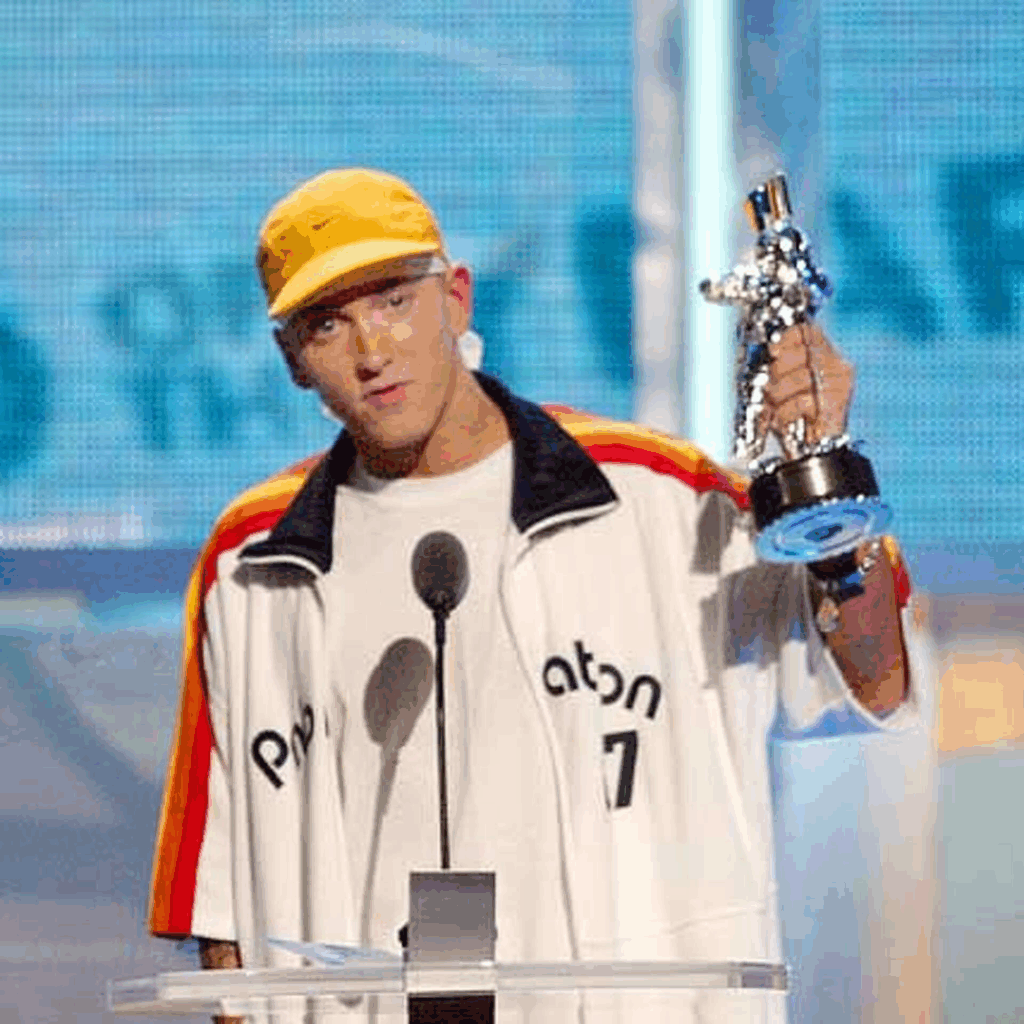 FAVORITE MALE HIP-HOP ARTIST