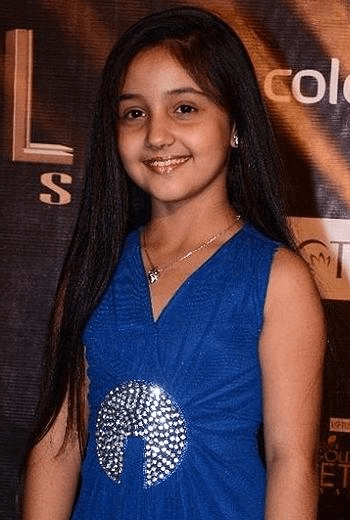 Ashnoor Kaur Early Life
