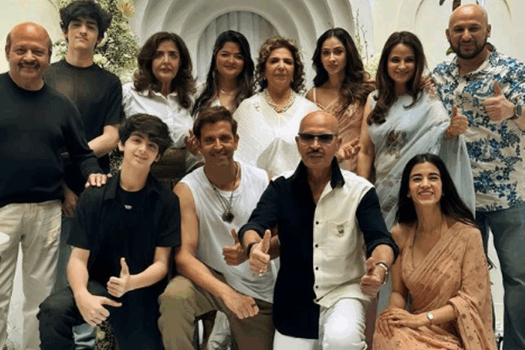 Hrithik Roshan Family